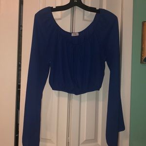 Blue bell sleeve crop